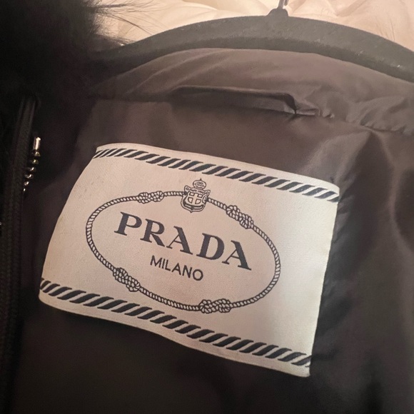 Prada Cinched waist fur puffer jacket - Picture 6 of 7